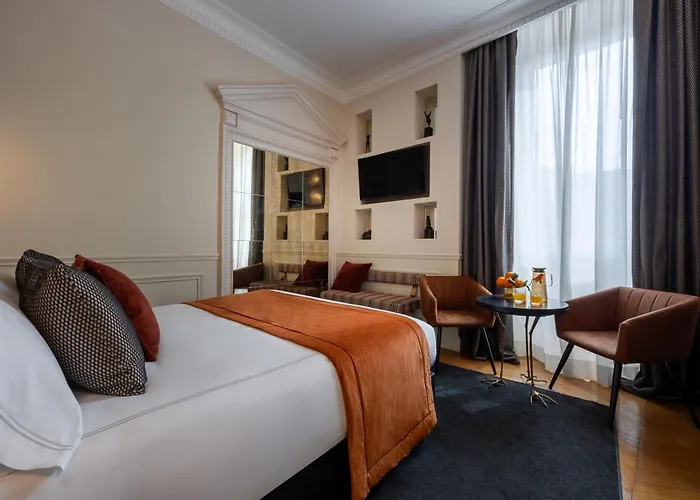 Torre Argentina Relais - Residenze Di Charme