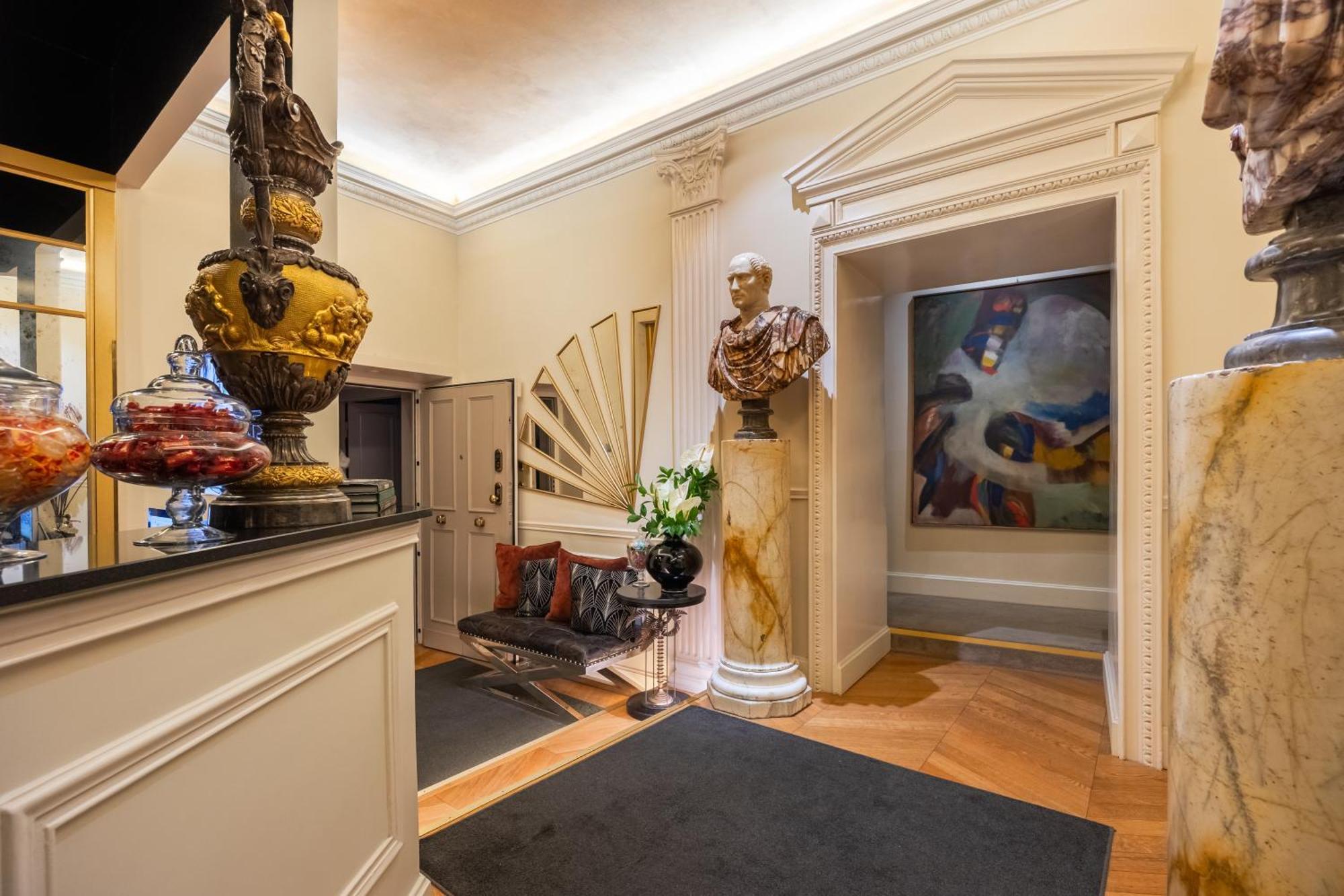 Gasthof Torre Argentina Relais - Residenze Di Charme Rom