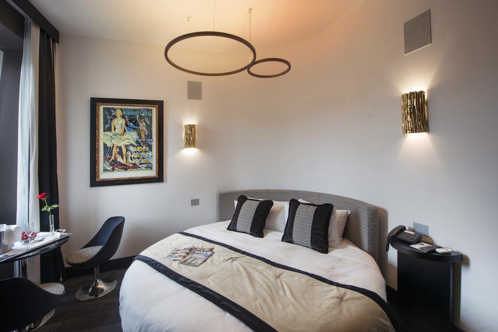 Torre Argentina Relais - Residenze Di Charme Maison d'hôtes 3*